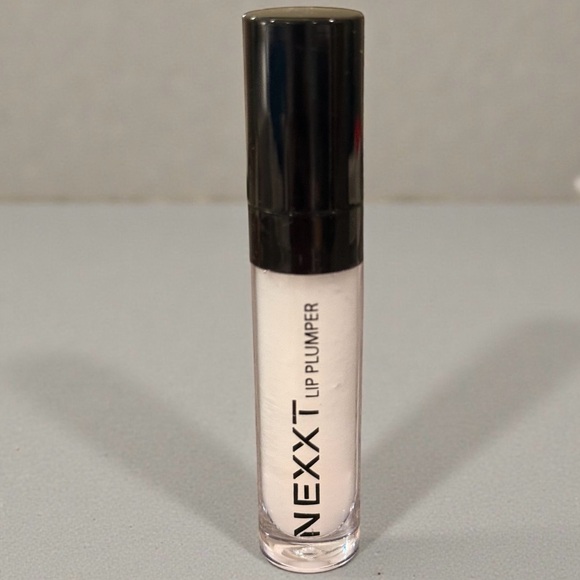 NEXXT Skincare Bundle Vitamin C Serum, Tea Tree Serum, Lip Plumper, Lip Mask NEW - Picture 5 of 7